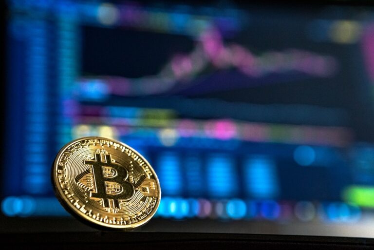 How to Minimize Risks in Digital Currency Investments